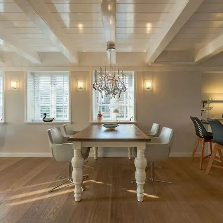 Fischer-kate-oldsum * Oldsum