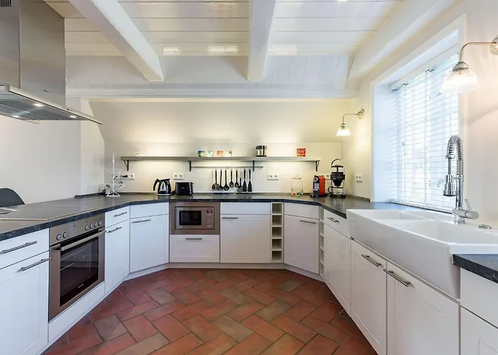 Fischer-kate-oldsum * Oldsum